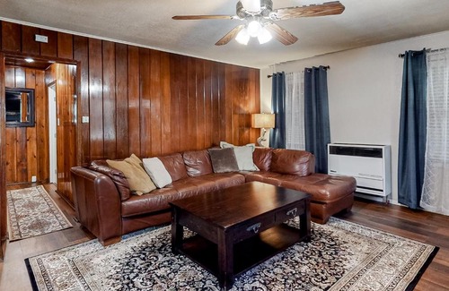 Crestline Casa | Woodland Wonder