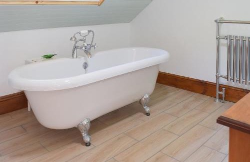 Laugharne Casa | Woodlands