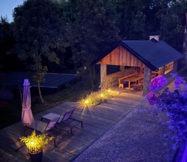 Dreznik Grad Chalet De Esquí | WOODS LODGE PLITVICE LAKES
