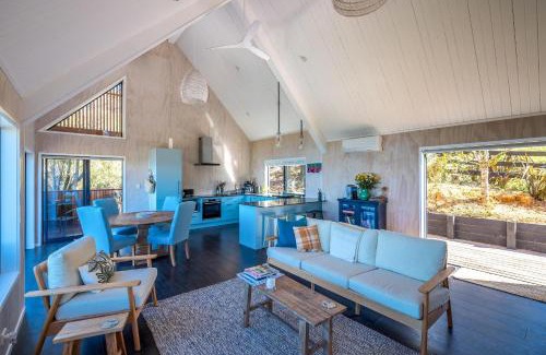 Waiheke Island Casa | Woodside Bay Cottage, Woodside Bay - Be My Guest Waiheke