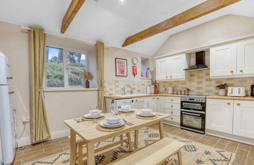 Hallington Casa | Woodside Cottage - North East Escapes