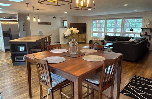 Bend Casa | Woodside Stay, Bend Oregon
