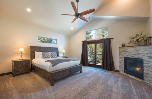 South Lake Tahoe Casa | Woodsong Meadows