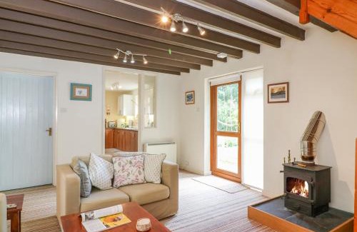 Axminster Casa | Woodstock Cottage