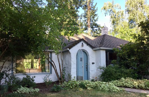 Woodstock Casa | Woodstock Spanish Bungalow
