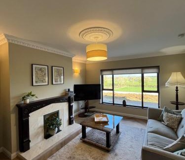 Coleraine Casa | Woodview Cottage