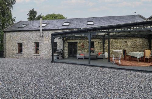 Tudenham Casa | Woodville Lodge