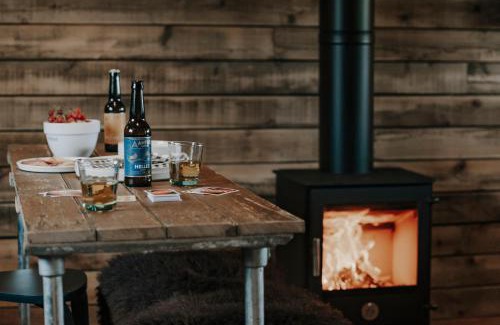 Llandrindod Wells Chalet De Esquí | Woolly Wood Cabins - Bryn