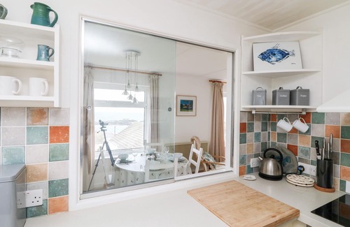 Chysauster Cabaña | Wootton Gray