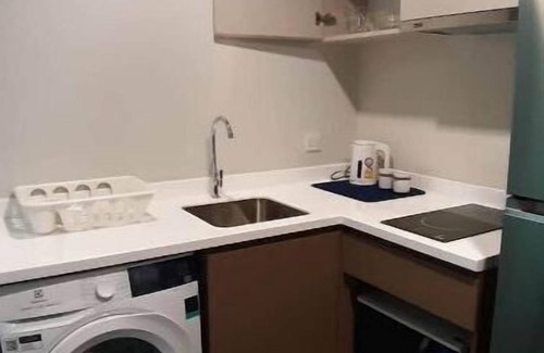 Bukkhalo Apartamento | Work & Play at Sathorn Sierra Studio (Fast Wi-Fi)