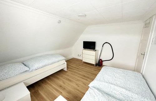 Rheidt Apartamento | Work & Stay Apartment in Niederkassel
