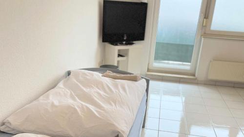 Sankt Augustin Apartamento | work & stay apartment mit WLAN & Balkon