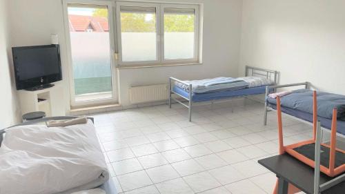 Sankt Augustin Apartamento | work & stay apartment mit WLAN & Balkon