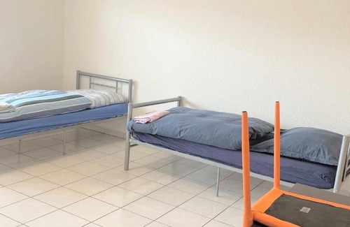 Sankt Augustin Apartamento | work & stay apartment mit WLAN & Balkon