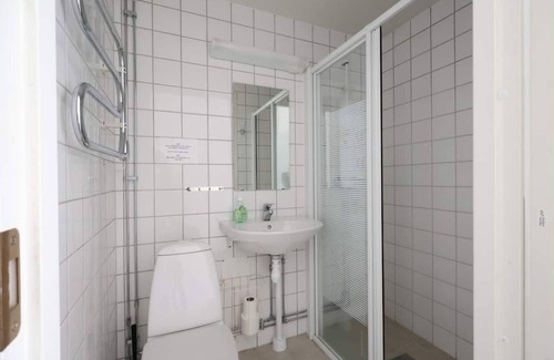 Harryda Municipality Casa | Workers Home - 12 guests - 6 BR - 7 Bath - All Inc