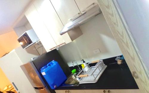 Loyola Heights Apartamento | Working Studio in Front of Ateneo de Manila