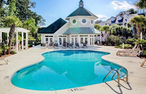 Carolina Forest Hotel | World Tour 302