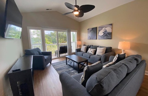 Carolina Forest Apartamento | World Tour 306 Bayhill by Palmetto Vacation Rentals