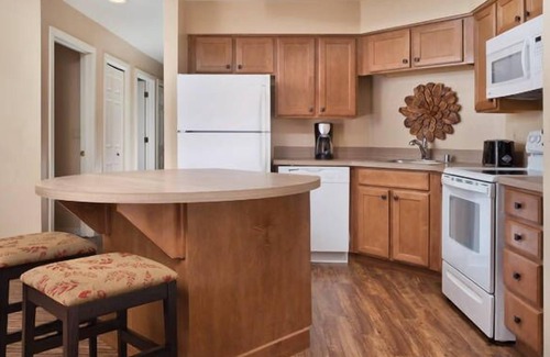 Big Bear Lake Hotel | WorldMark Big Bear - 1 Bedroom Accessible