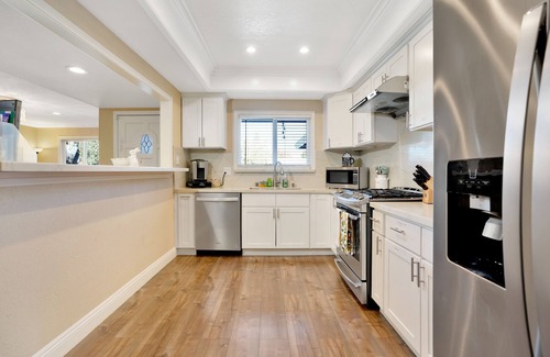 South San Jose Casa | WOW! Better Than A Hotel! SPACIOUS 4BR in SAN JOSE