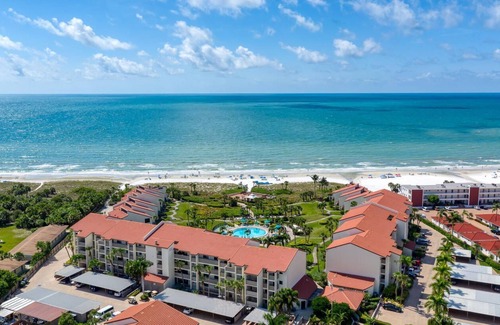 Siesta Key Condominio | WOW Factor Exceptional Siesta Key Condo in a slice of Paradise on #1 Beach in US