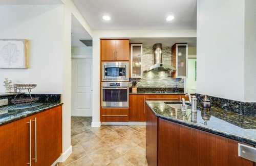 Daytona Beach Condominio | WOW! Gorgeous Oceanfront Luxury Condo