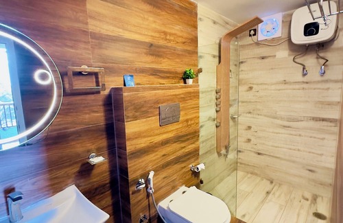Dalhousie Hotel | WOW STAYZ2 Ashoka Grand