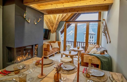Beret Apartamento | WOW views next to the ski lift!