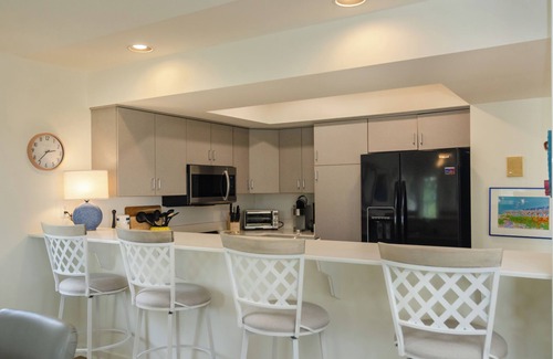 Shell Island Casa | Wright At Home: Spacious Pet Friendly Family Home