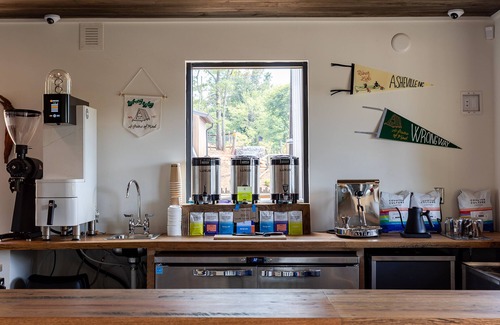 Asheville Cabina | Wrong Way River Lodge & Cabins
