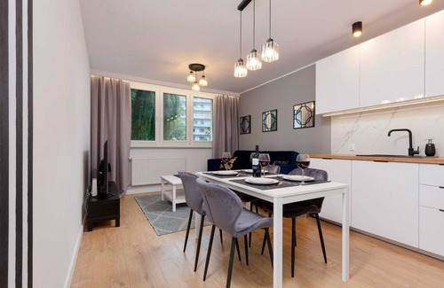 Bielany Apartamento | Wrzeciono 1A | Apartment for 6 | Metro Wawrzyszew