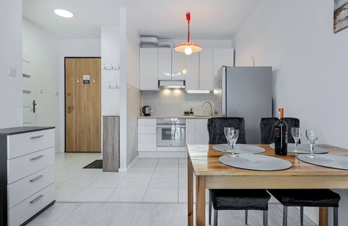 Zaspa Apartamento | Wrzeszcz Apt - Parking, Balcony&Gym - by Rentujemy