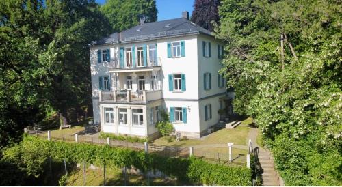Loschwitz Apartamento | Wundervolle Wohnung im Elbhang von Dresden Loschwitz