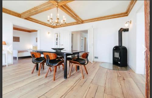 Loschwitz Apartamento | Wundervolle Wohnung im Elbhang von Dresden Loschwitz