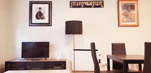 Leon Apartamento | www Goyahospitales es Peñalba Parking incluido