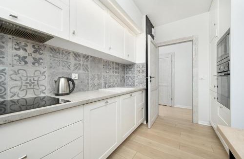 Krzyki Apartamento | Wyjątkowy Apartament z Parkingiem dla 6 osób by Noclegi Renters