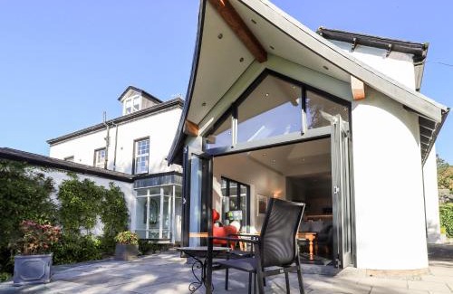 Near Sawrey Casa | Wykefield