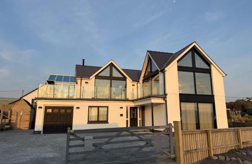 Gwbert Casa | Wyn Y Mor
