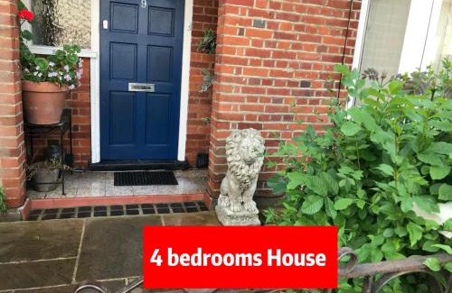 St Albans Apartamento | Wynchlands 4 Bedroom House in St Albans City