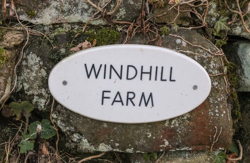 Hoylandswaine Cabaña | WYNDELL CRUCK COTTAGE, character holiday cottage in Stocksbridge