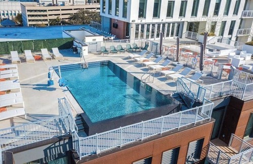Warehouse District Condominio | Wyndham Austin Luxurious 2 Bedroom with Kitchen