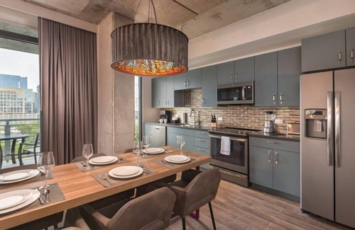 Civic District Condominio | Wyndham Austin Resort | King Bed Studio Suite