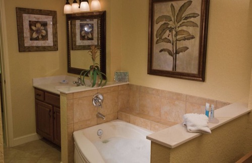 Lake Buena Vista Complejo | Wyndham Bonnet Creek - Pools, Dining, Mini Golf - 1BR Deluxe