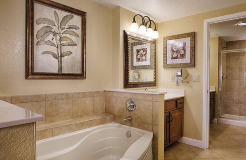 Lake Buena Vista Complejo | Wyndham Bonnet Creek - Pools, Dining, Mini Golf - 2BR Deluxe