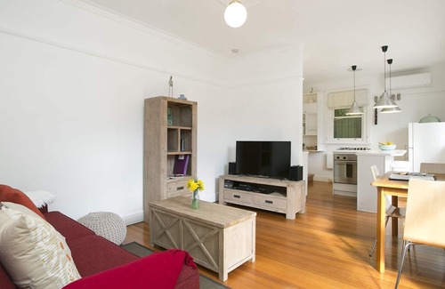 St Kilda Cabaña | Wyndham Cottage St Kilda