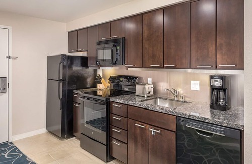 Las Vegas Complejo | Wyndham Desert Blue, 2 br Condo, Free WiFi and Parking