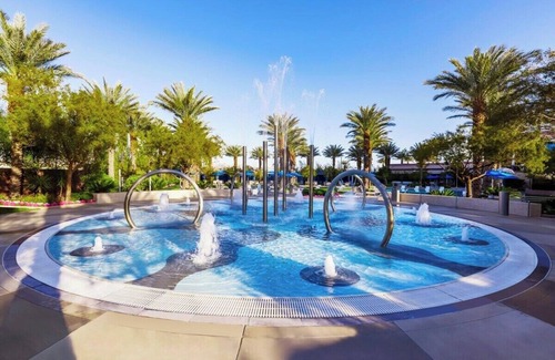 Las Vegas Condominio | 3BR/2BA Vegas Condo w/ 5 Beds