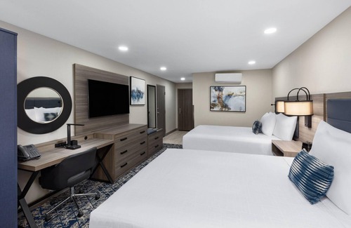 Irving Hotel | Wyndham DFW Airport