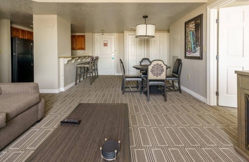 Las Vegas Condominio | Wyndham Grand Desert - 2 Bedroom Deluxe
