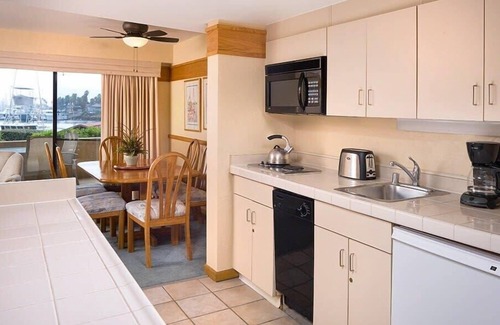 Ventura Condominio | Wyndham Harbortown Point | 1BR/1BA Blc Queen Suite